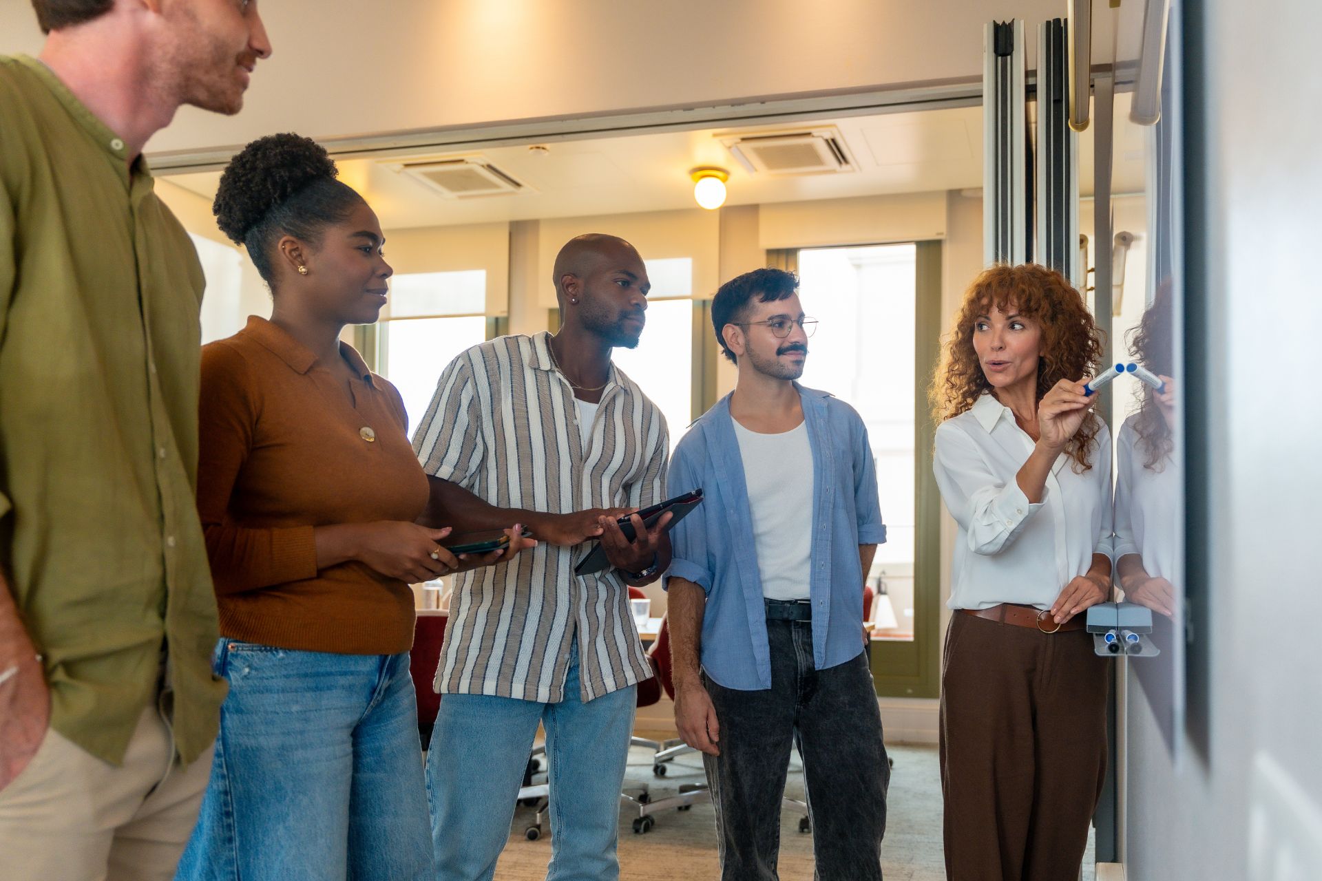 Exposure to Diverse Professionals vs Industry Focus