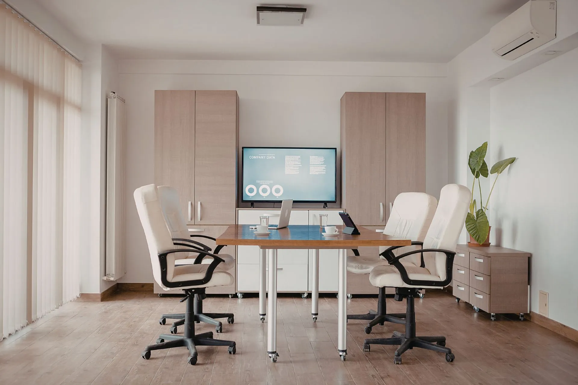 Design Inviting Meeting Spaces